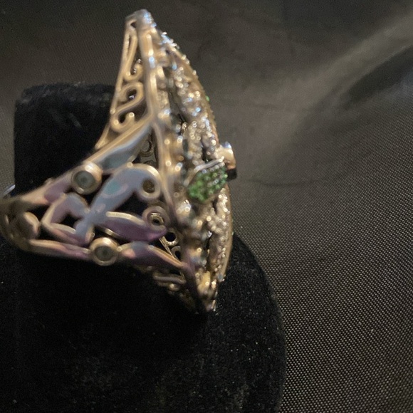 Tsavorite garnet and white Zircon cross statement ring - Picture 3 of 6